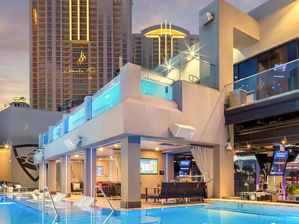 Amalz 1 Bedroom 2 Bathroom Balcony Suites At Mgm Signature ! Лас Вегас Екстериор снимка